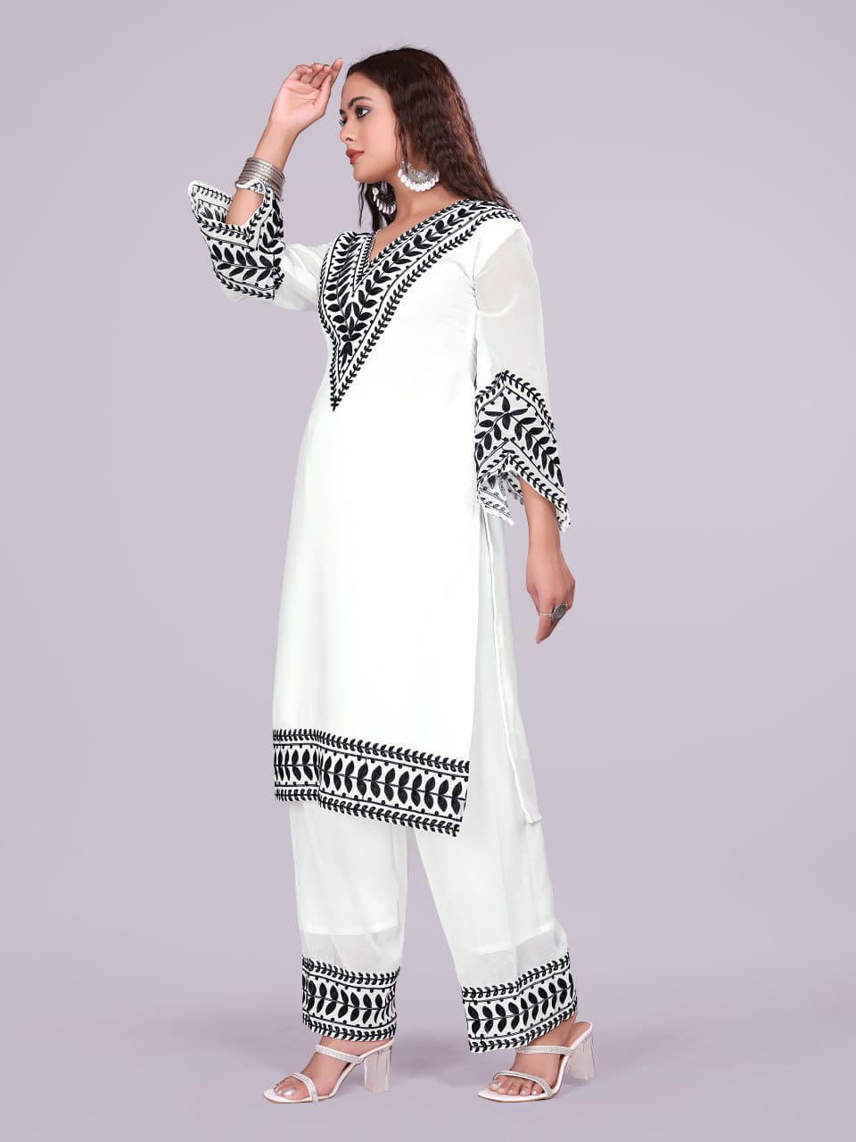 ZARIYAAN White & Black Elegance Embroidered Kurti Pant Set