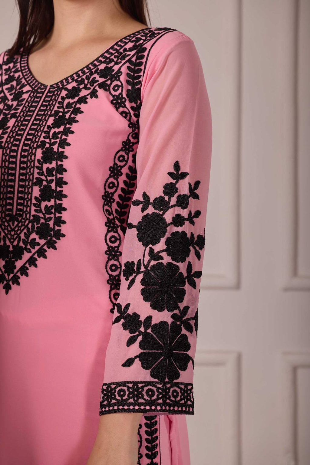 ZARIYAAN Premium Pink & Black Floral Embroidered 3-Piece Suit Set with Dupatta