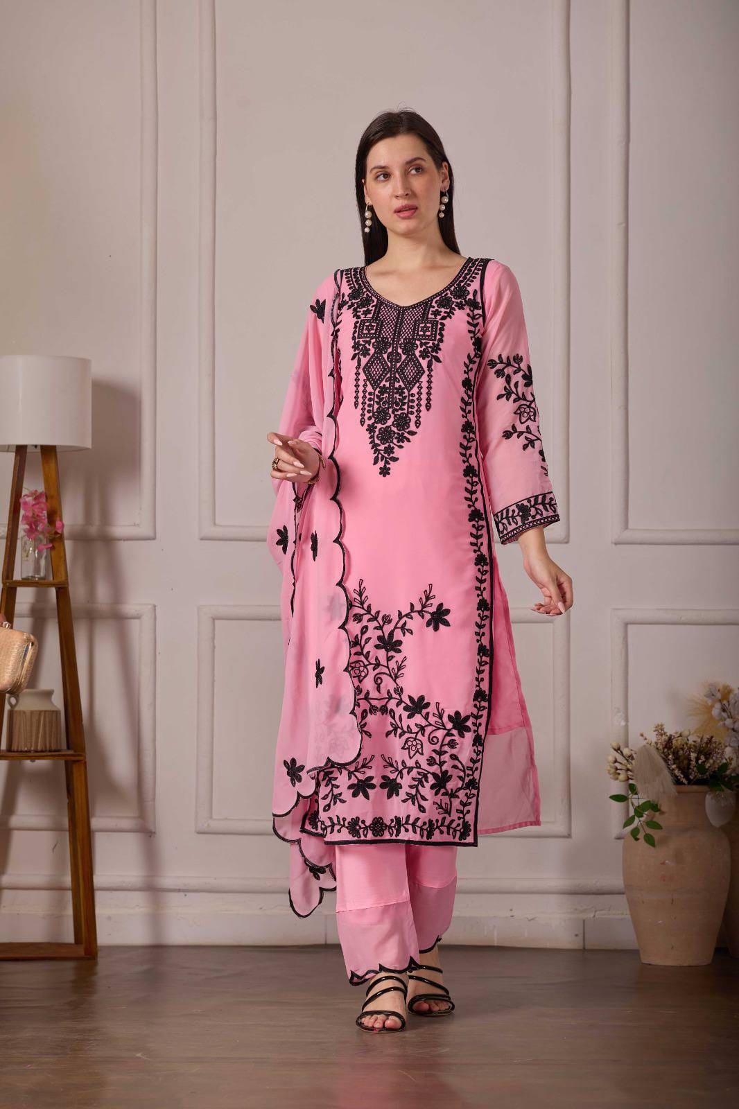 ZARIYAAN Pink Blossom – Elegant Black Floral Embroidered Designer Suit Set