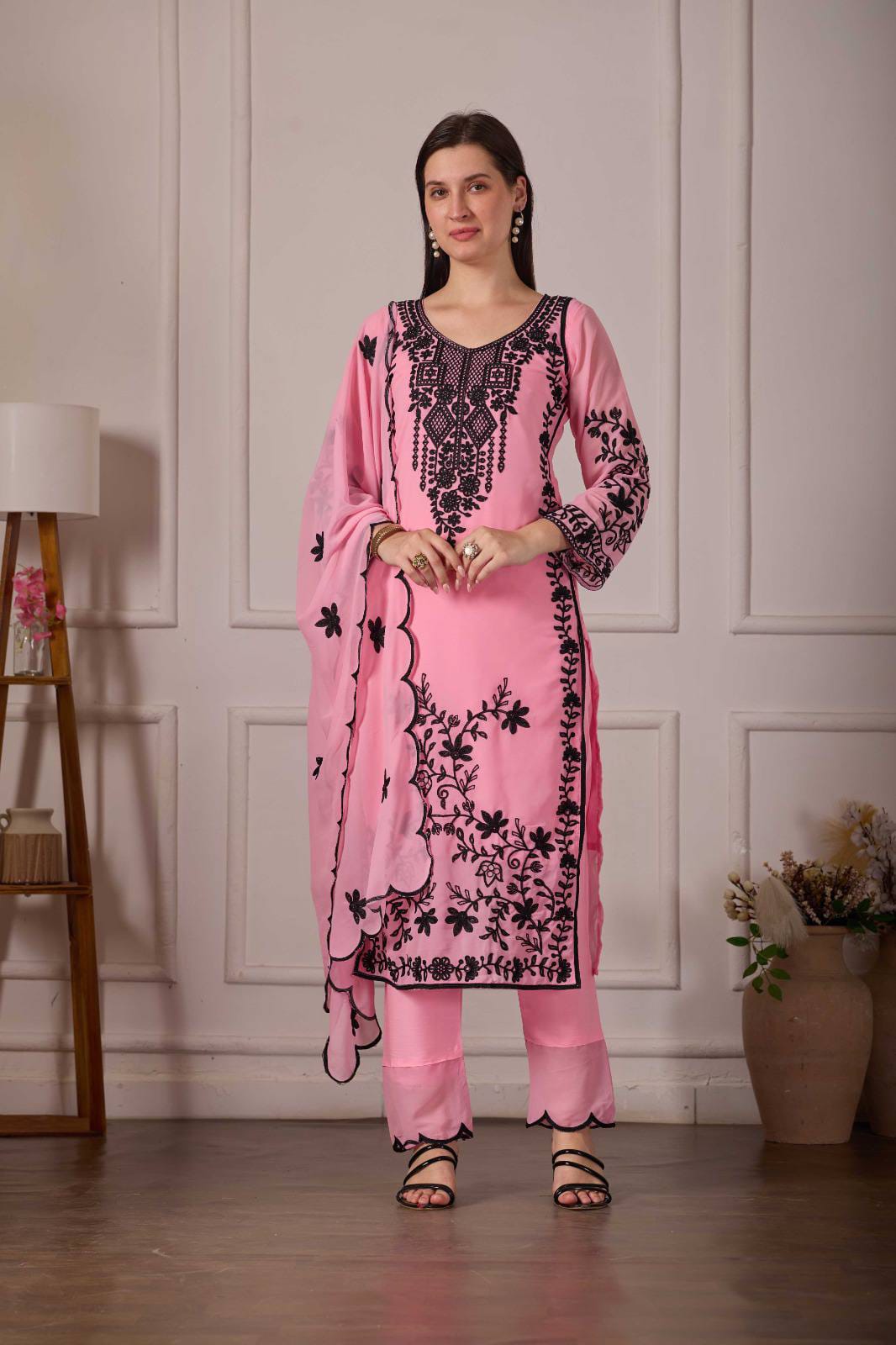 ZARIYAAN Pink Blossom – Elegant Black Floral Embroidered Designer Suit Set