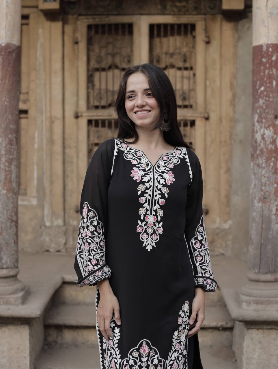 Meher Black Embroidered 3 Pcs Suit