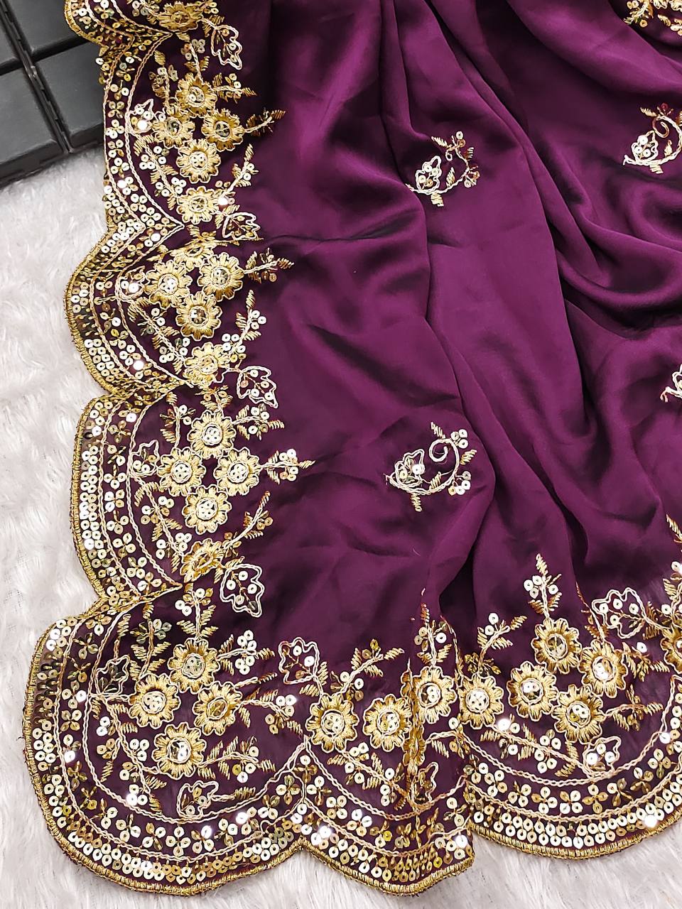 Zariyaan's Premium Silk Saree With Heavy Embroidery Work