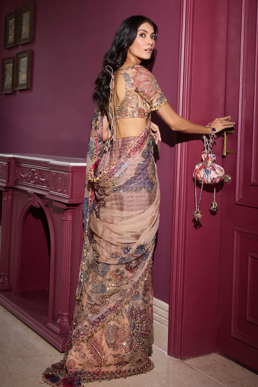 ZARIYAAN “GUL-E-MEHRA” – Luxury Floral Embroidered Saree