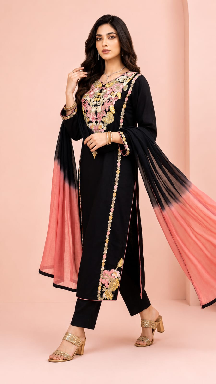 Zariyaan's Kashmiri Heavy Embroidered Suit Set