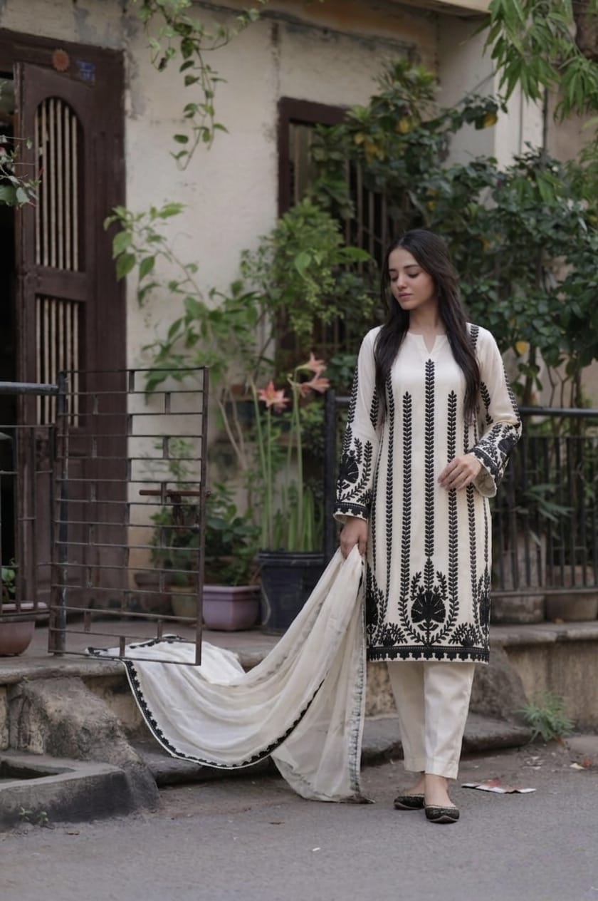 Zariyaan LATEST 3pc KURTA SET