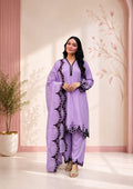 Zariyaan's Lavender Georgette 3 piece Suit With Black Embroidery Work